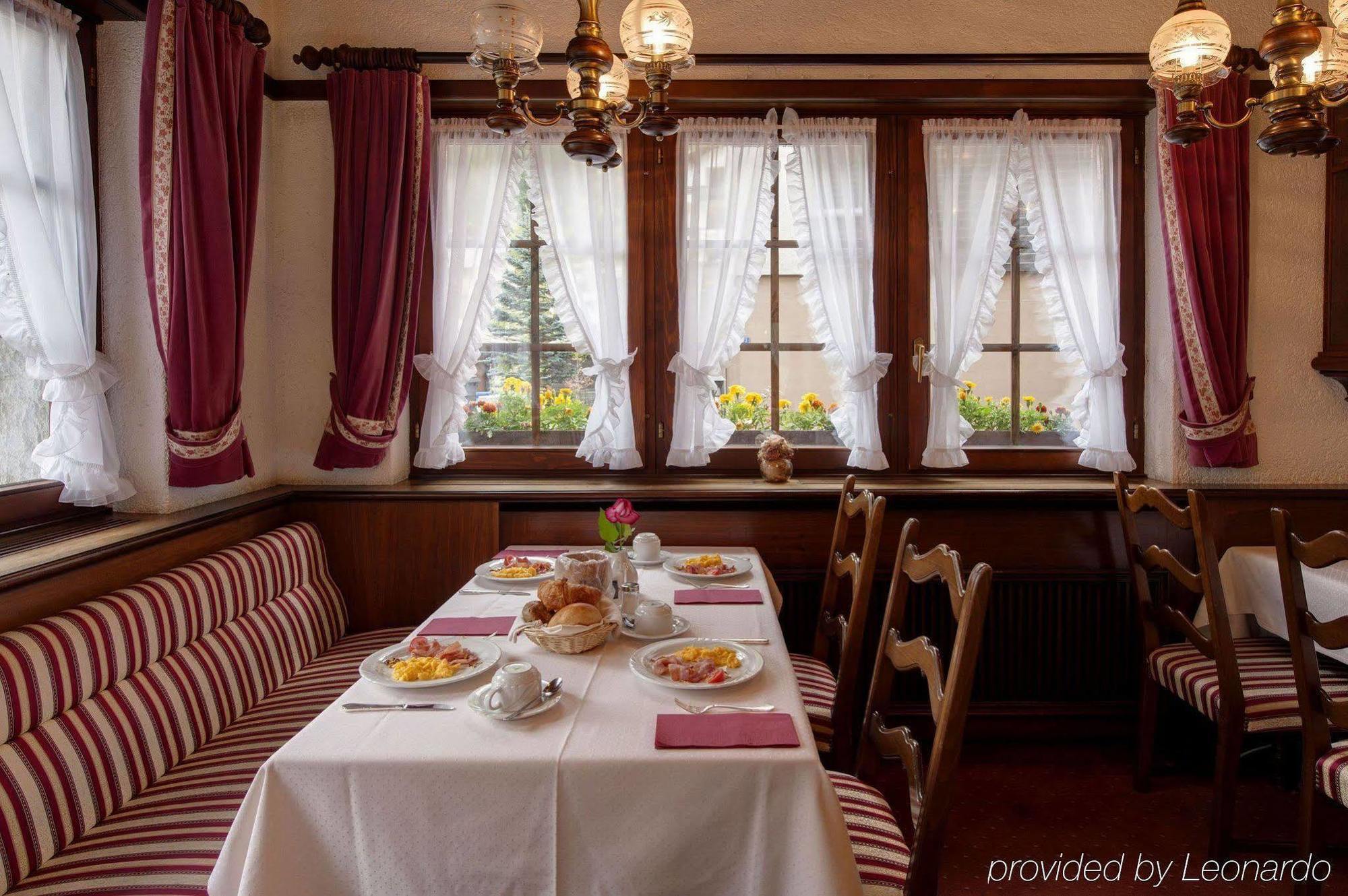 Hotel Astoria Zermatt Restaurang bild